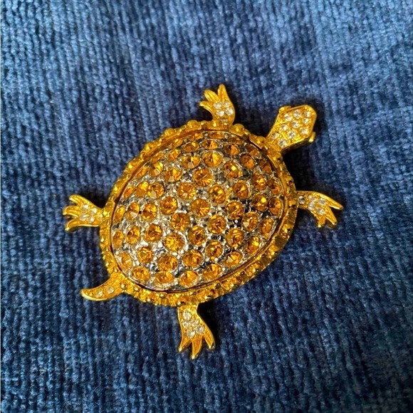 Vintage Jewelry - VTG Turtle Pin/Brooch Gold tone Rhinestones, Tortoise